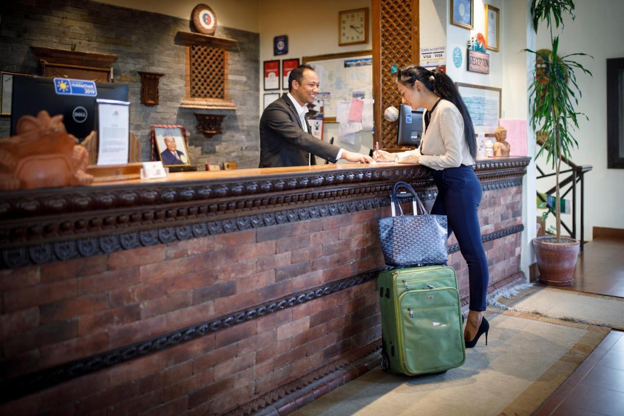 Club Himalaya, By Ace Hotels Nagarkot Bagian luar foto