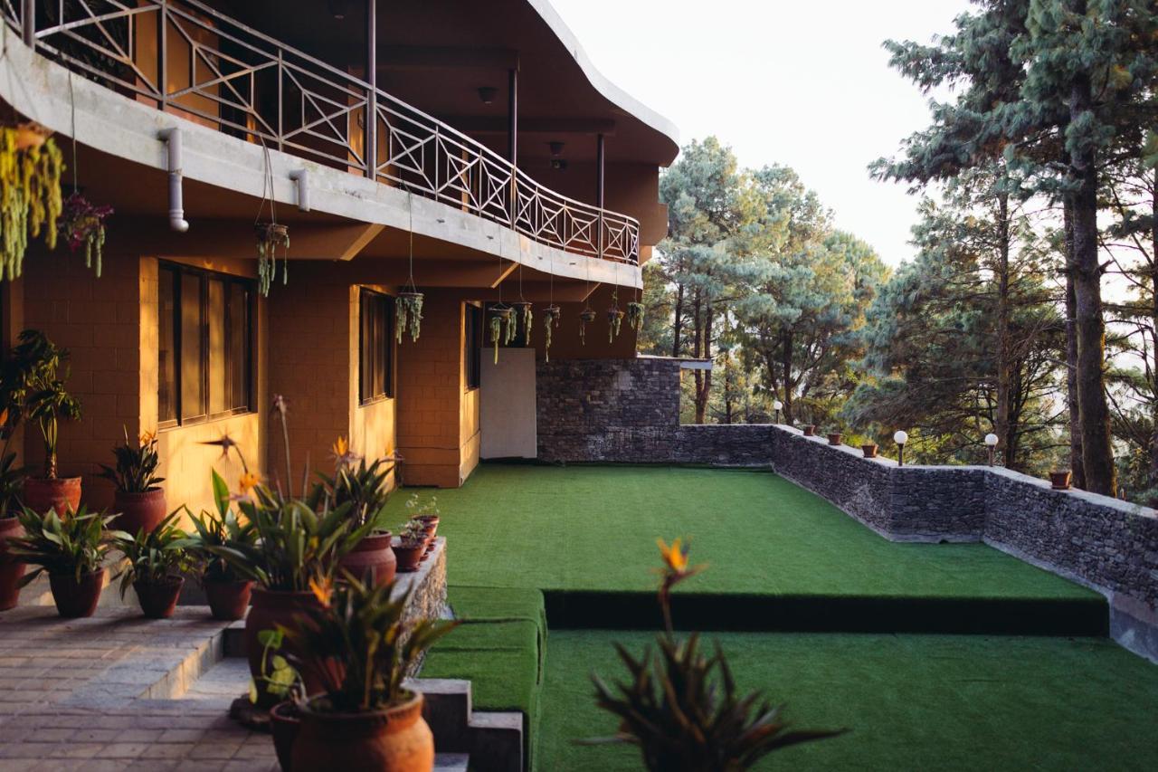 Club Himalaya, By Ace Hotels Nagarkot Bagian luar foto